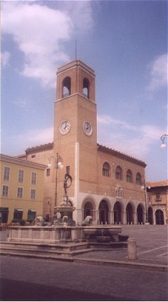 Piazza XX Septembre, Fano