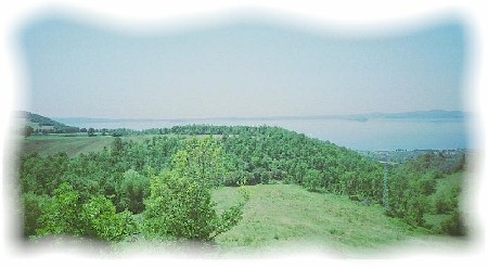 22f.jpg (View of lake on descent to Bolsena)