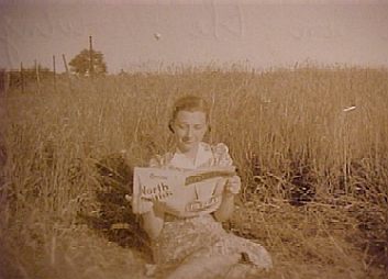 Mum reading 'Cycling'